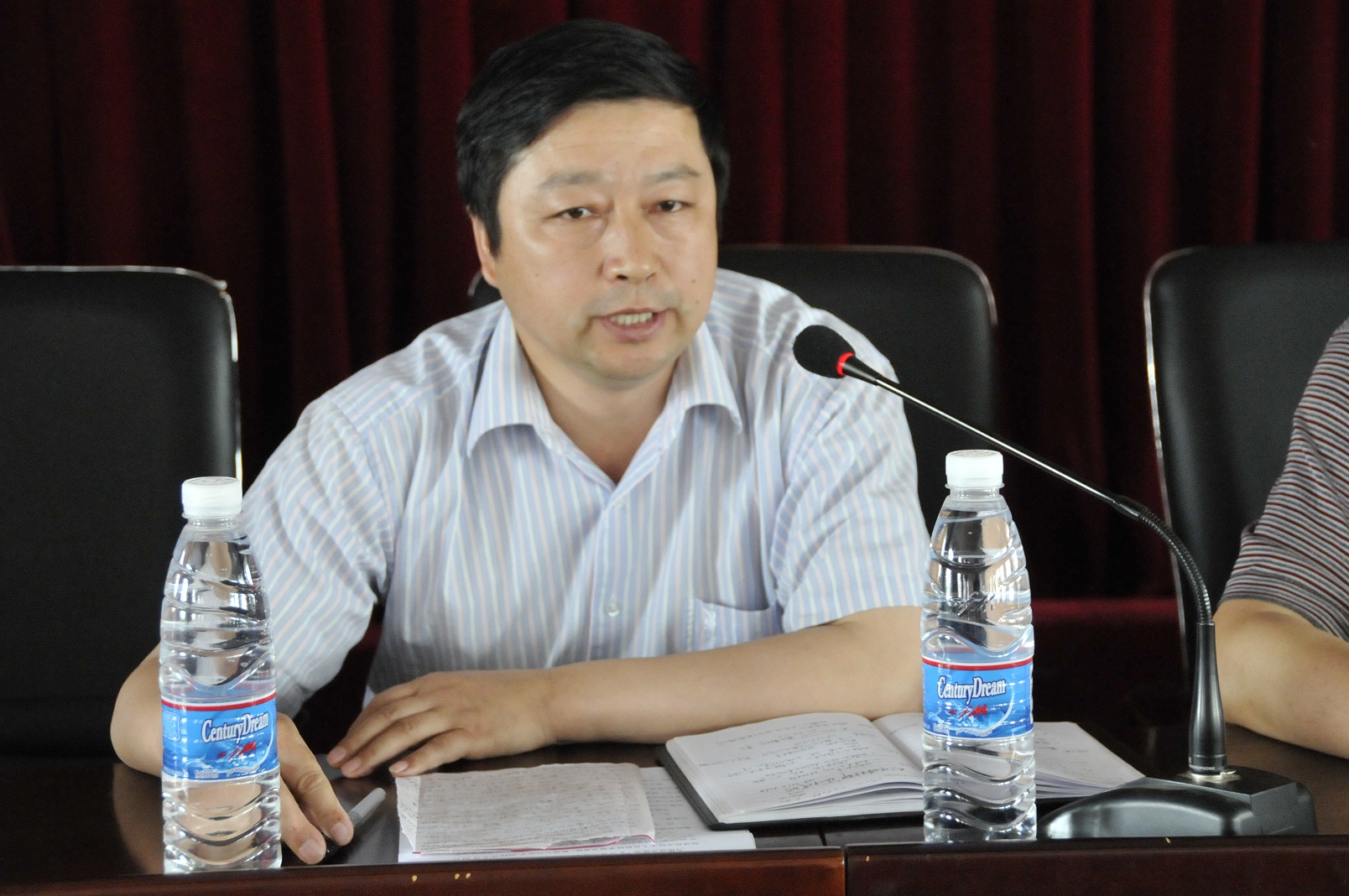 5人生就是博官网公司任永智副董事长讲话.jpg 5人生就是博官网公司任永智副董事长讲话.jpg
