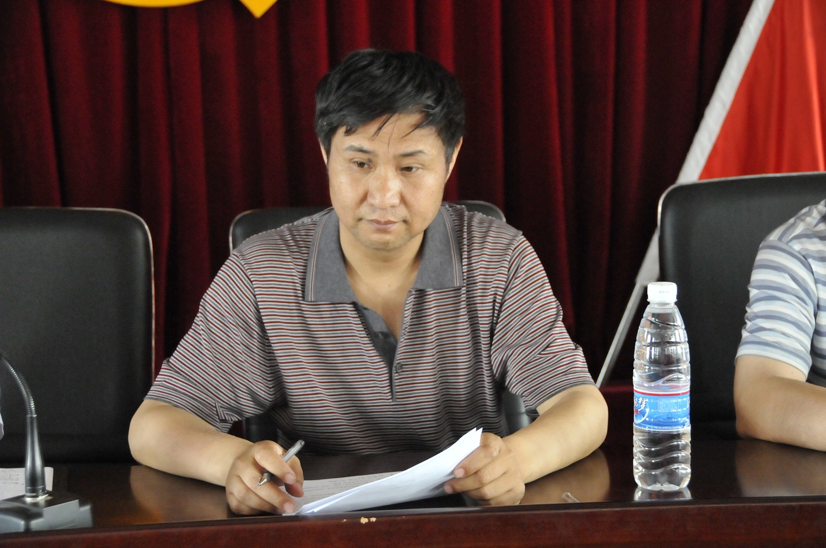 6王振东副部长做带头讲话.jpg 6王振东副部长做带头讲话.jpg